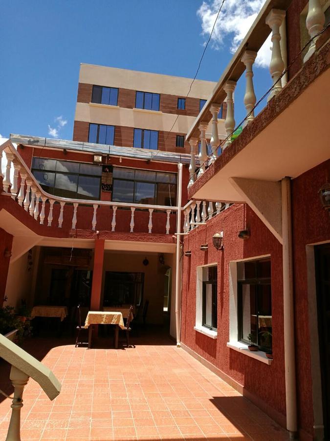 Vargas Hotel Tupiza Luaran gambar