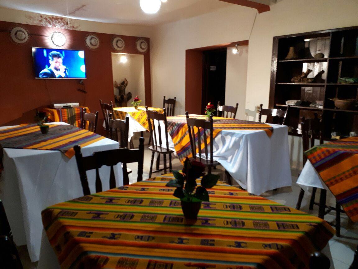Vargas Hotel Tupiza Luaran gambar